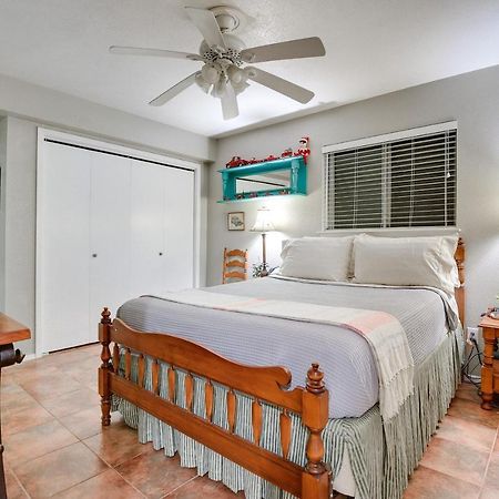 Arlington Home With Patio, Walk To Atandt Stadium! Zewnętrze zdjęcie